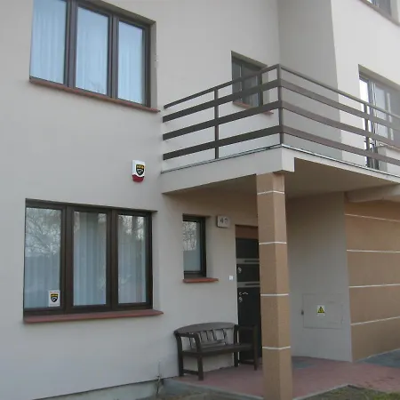 Noclegstaroleka Homestay *
